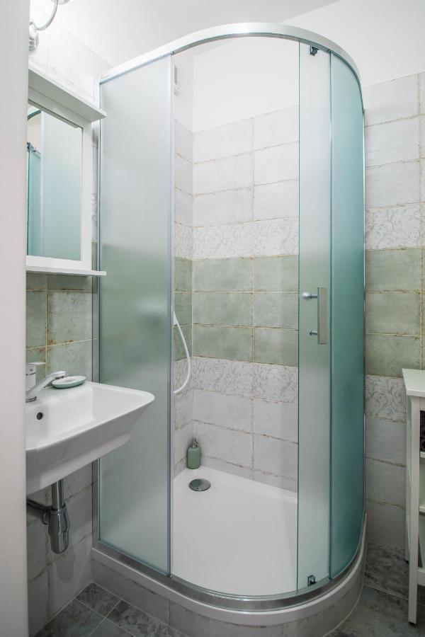 Apartman V Bytovem Dome Turnov Apartment ภายนอก รูปภาพ